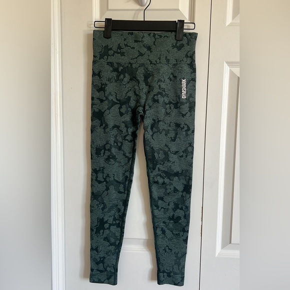 Gymshark Camo Seamless Leggings - Picture 1 of 2